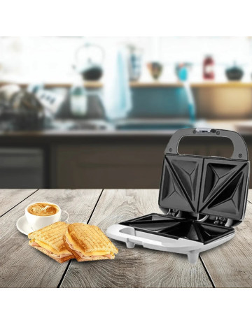 Sandwichera Daewoo placa antiadherente blanca 2