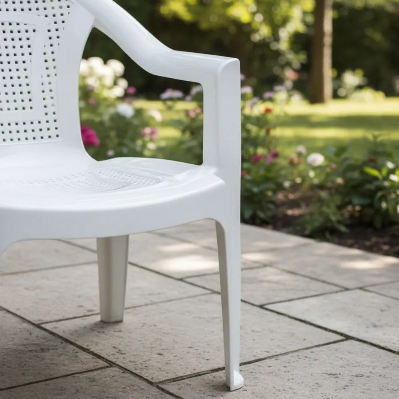 Silla Violet Venus Blanca Con Apoyabrazos - Be-eme Tienda Online