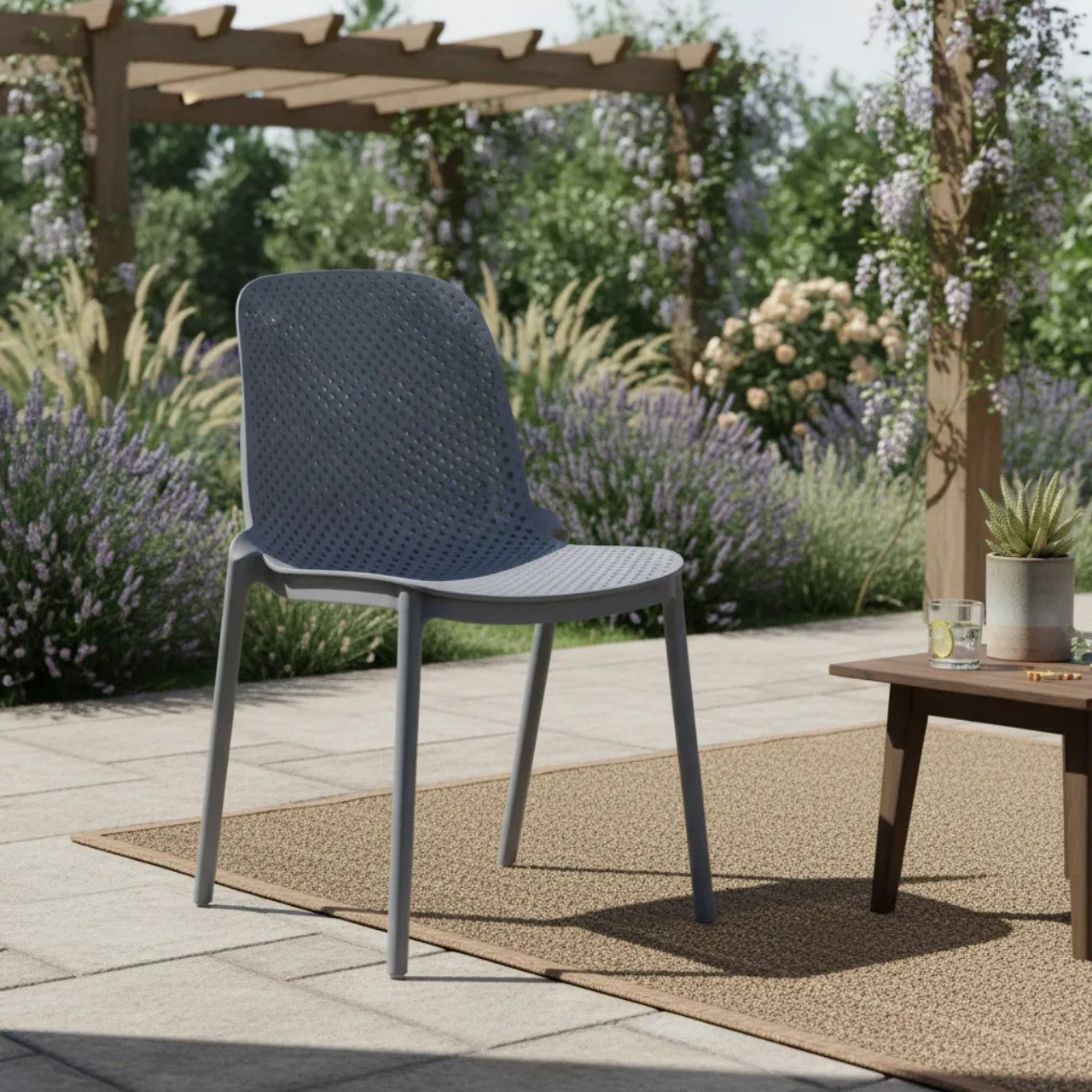 Silla Berlin Sin Posabrazos Gris Claro Pica - Be-eme Tienda Online