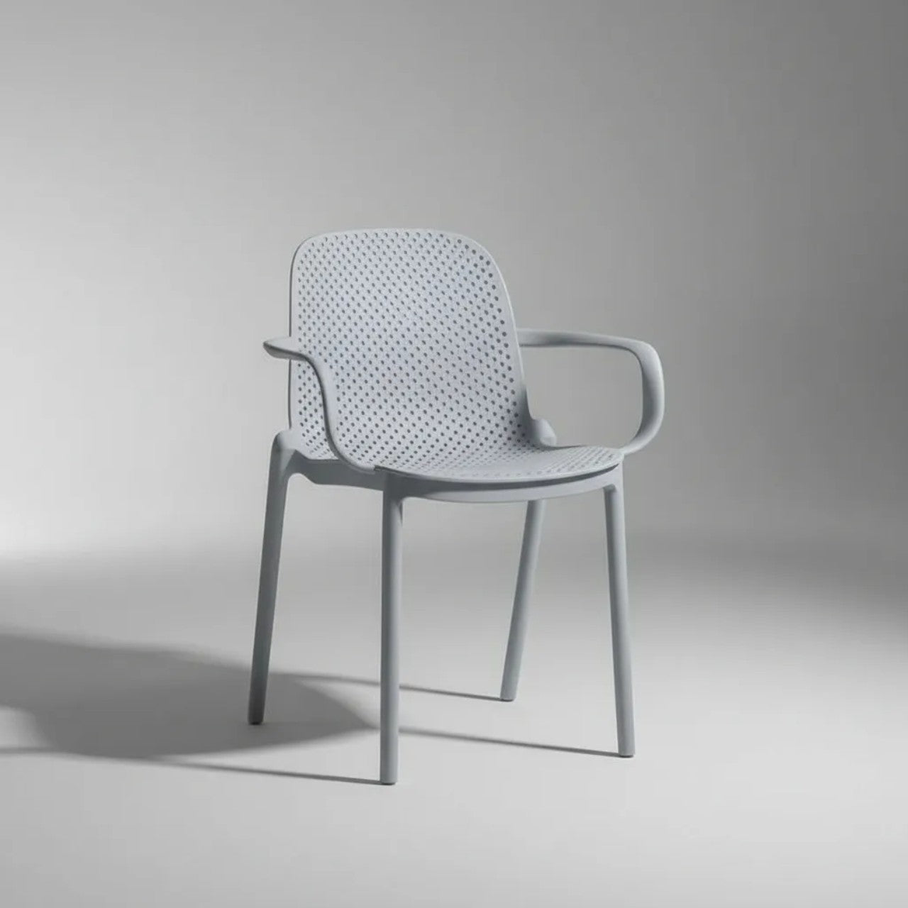 Silla Berlin C/Posabrazos Gris Claro 40x57x81 cm - Be-eme Tienda Online