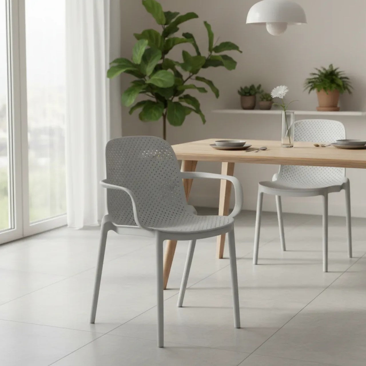 Silla Berlin C/Posabrazos Gris Claro 40x57x81 cm - Be-eme Tienda Online